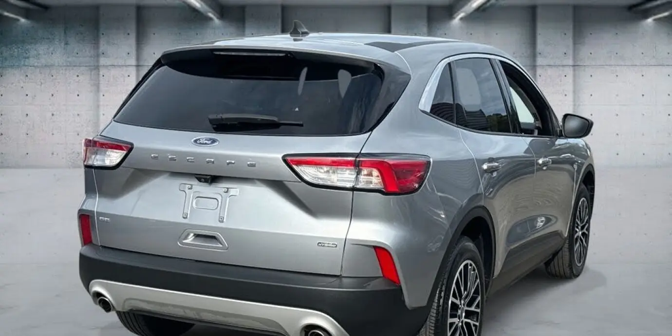 Фото автомобіля Ford Escape - 2