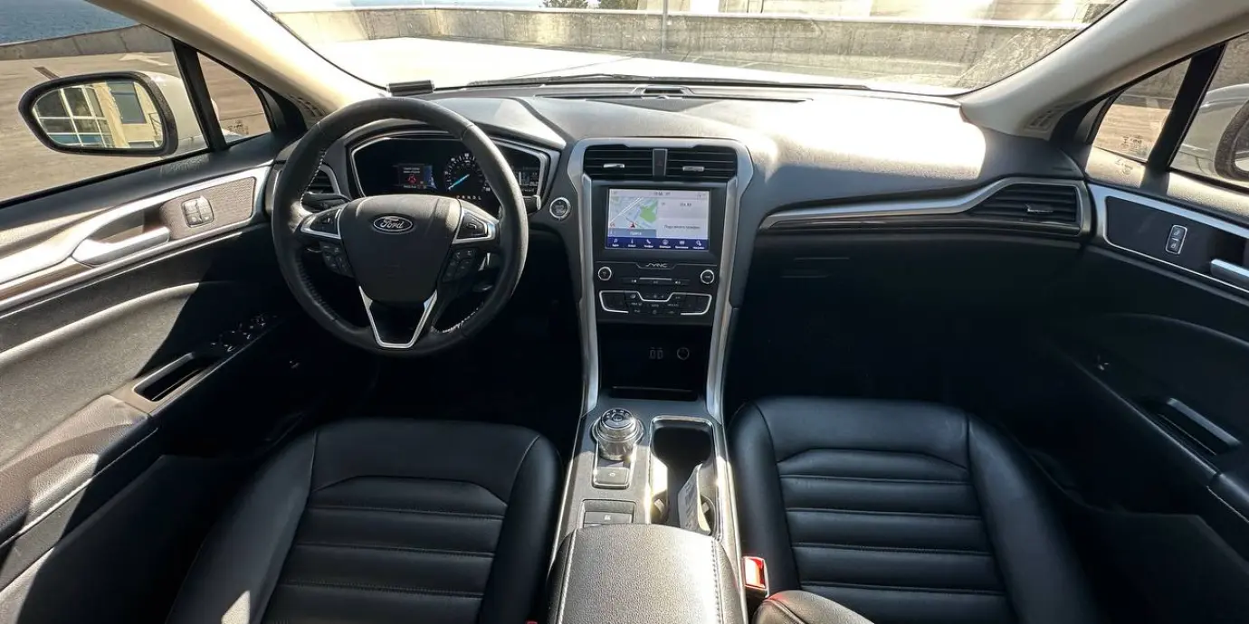 Фото автомобіля Ford Fusion - 3